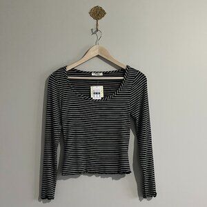 NWT | Olivia Rae Black & White Striped Long Sleeve Lettuce Hem Top | Size Medium